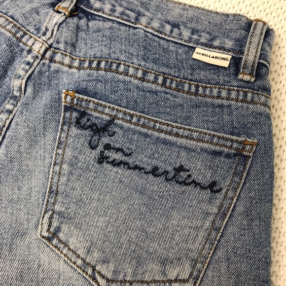 Billabong Denim Shorts - Picture 5 of 6